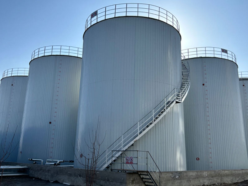 Oil Storage Tank Farm